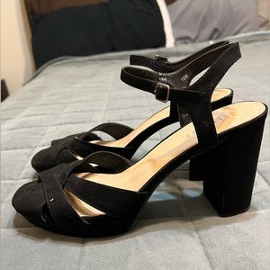 Jelly Pop black heels